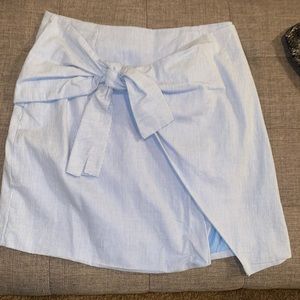 Vestique boutique blue skirt NWT